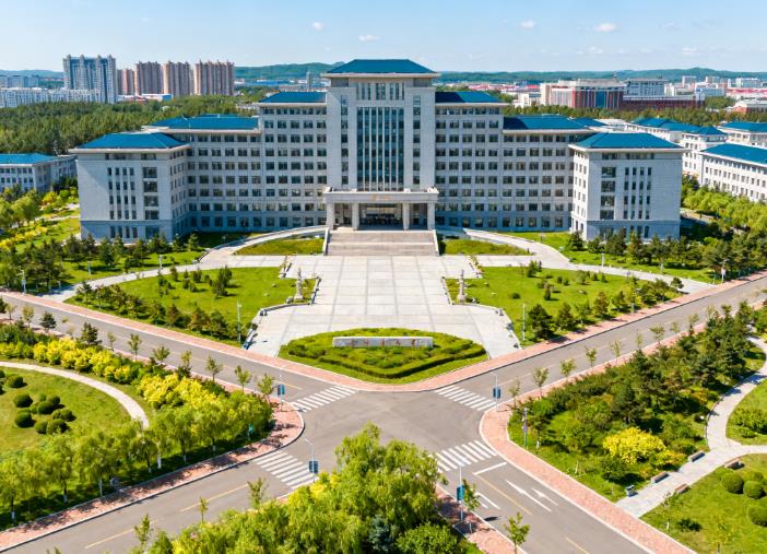 吉林大學在職研究生.jpg 吉林大學在職研究生.jpg